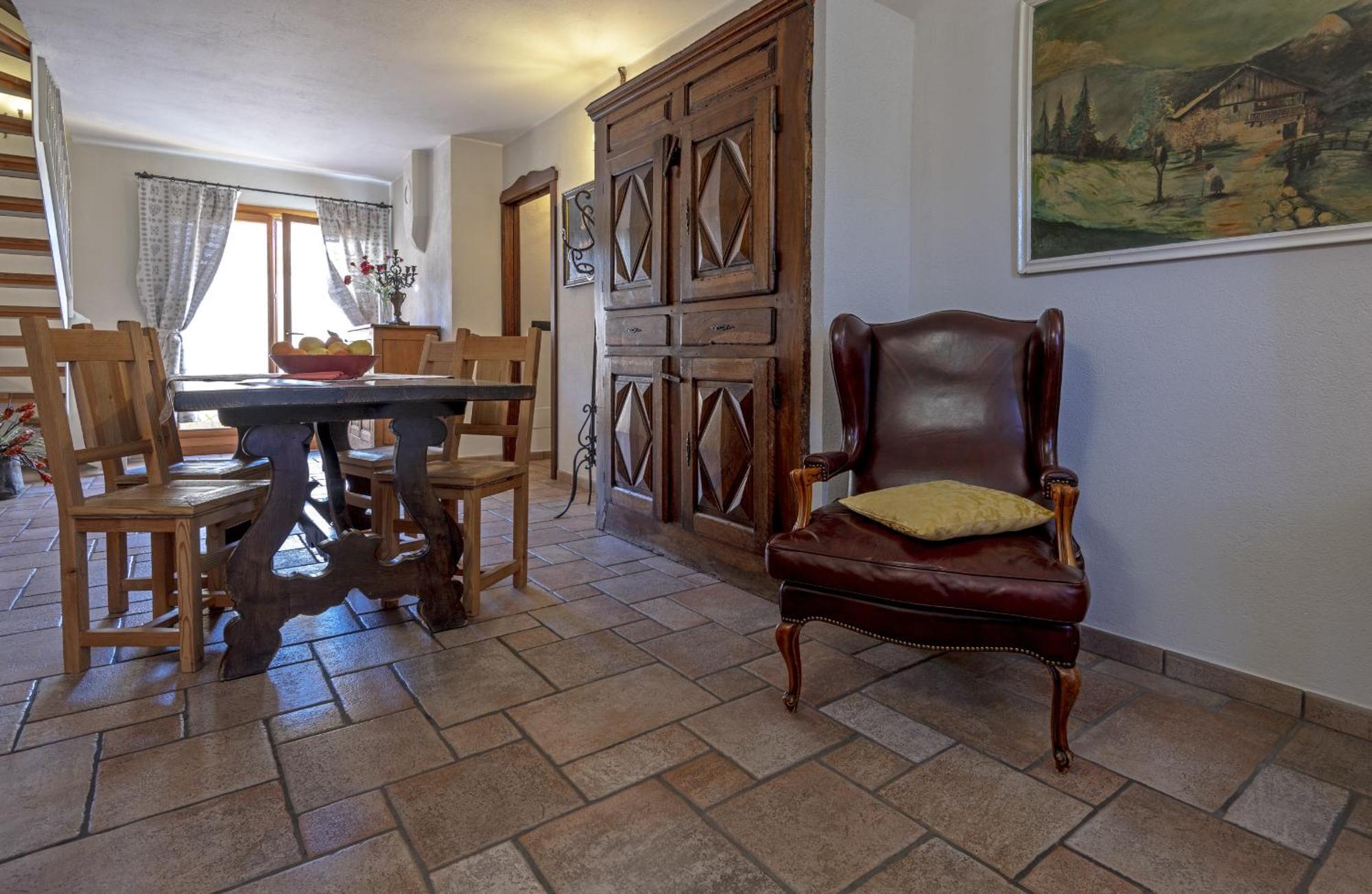 Aparthotel Au Petit Chevrot Aosta