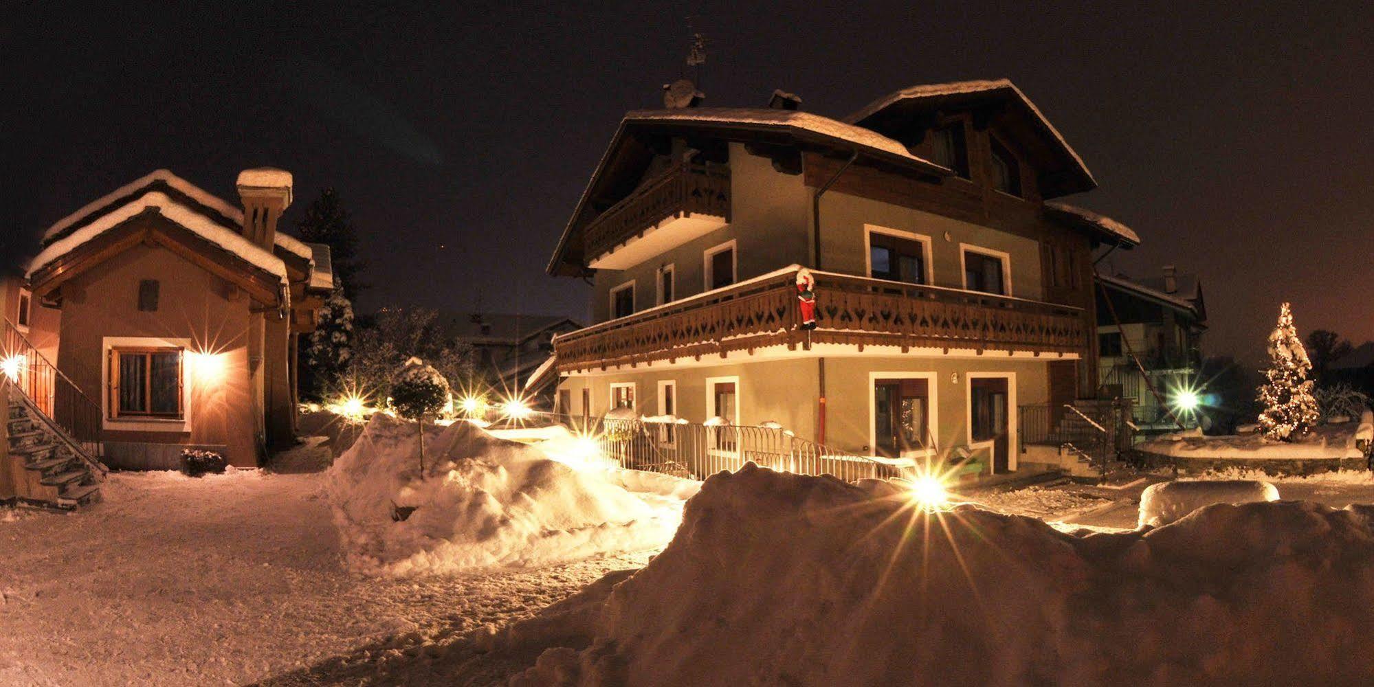 Aparthotel Au Petit Chevrot 2*